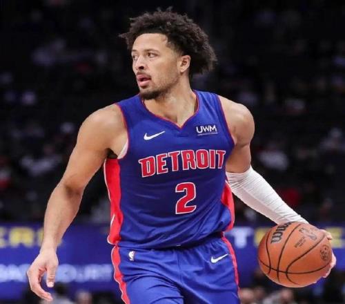 绿茵之战,东部霸主绿,军挑战西部,米兰体育平台,米兰体育官方网站,米兰体育登录入口,米兰体育app下载